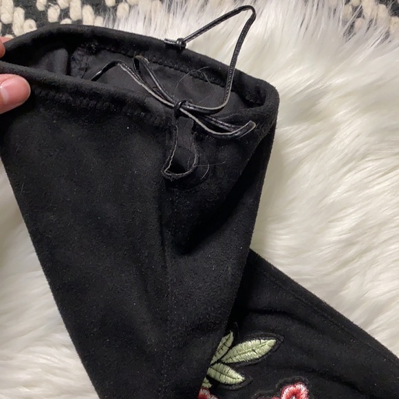 ‼️SOLD‼️Wild Diva lounge over the knee embroidered - Picture 5 of 7